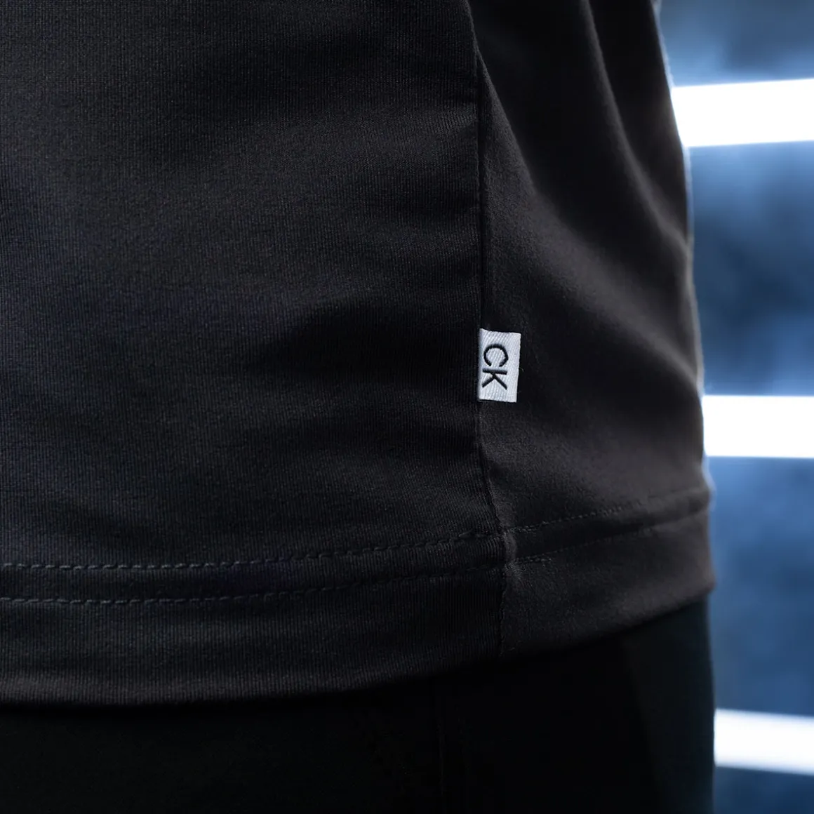 calvin_klein_mens_gusto_c_5.webp Calvin Klein Men's Gusto Colour Block Quarter Zip Golf Mid Layer