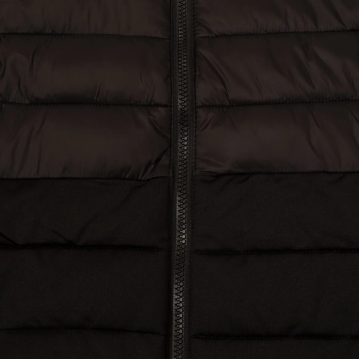 calvin_klein_mens_padded__7.webp Calvin Klein Men's Padded Hybrid Full Zip Golf Jacket
