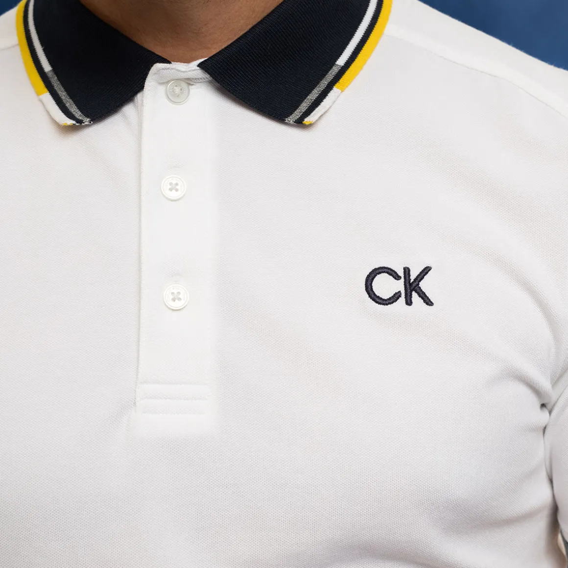 calvin_klein_mens_tipped__2.webp Calvin Klein Men's Tipped Golf Polo Shirt