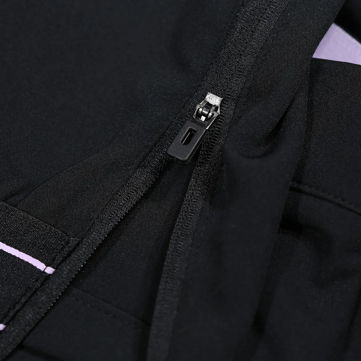 ellesse_ladies_torie_cuff_3.webp Ellesse Ladies Torie Cuffed Stretch Golf Trousers