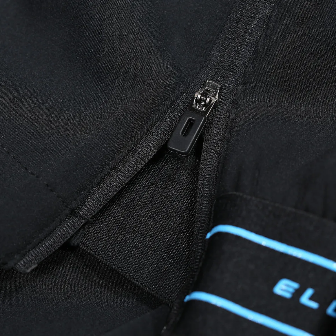 ellesse_mens_dannio_cuffe_4.webp Ellesse Men's Dannio Cuffed Stretch Golf Trousers