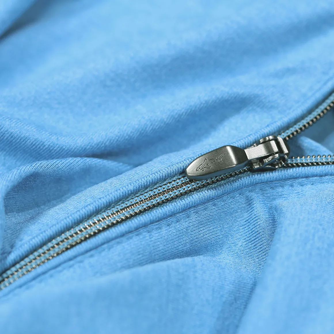 greg_norman_mens_heathere_2-3.webp Greg Norman Men's Heathered Half Zip Mock Golf Midlayer