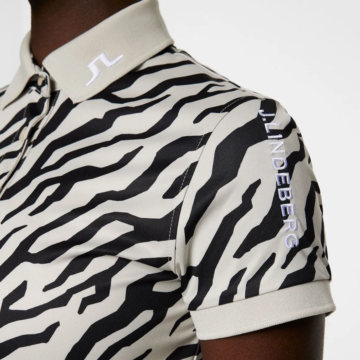 jlindeberg_ladies_tour_te_8.webp J.Lindeberg Ladies Tour Tech Print Golf Polo Shirt