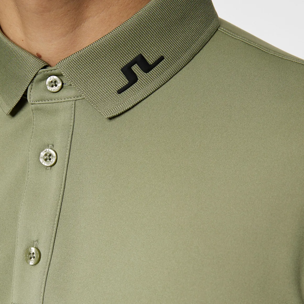 jlindeberg_mens_kv_rear_l_3.webp J.Lindeberg Men's KV Rear Logo Print Golf Polo Shirt