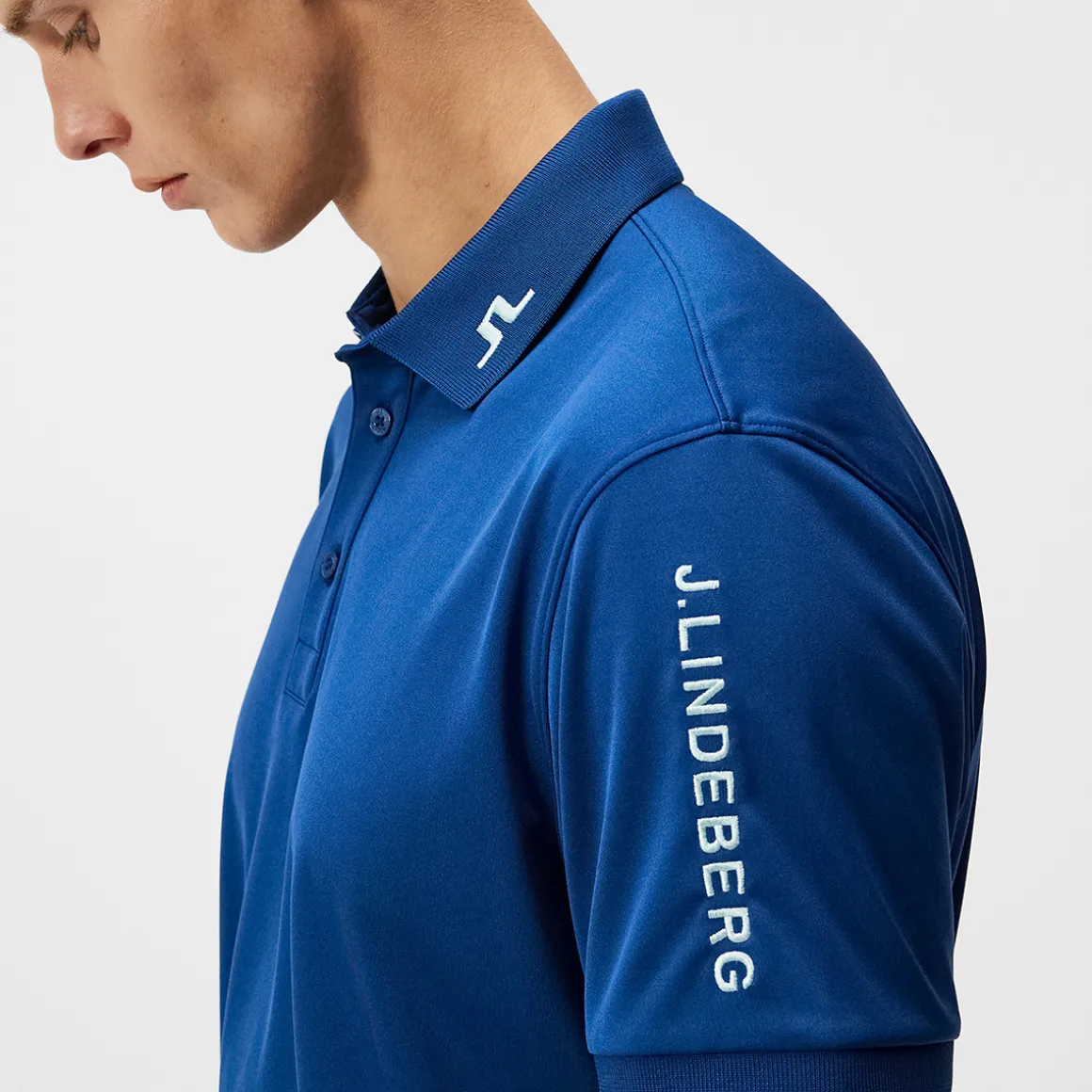 jlindeberg_mens_tour_tech_9-6.webp J.Lindeberg Men's Tour Tech Golf Polo Shirt