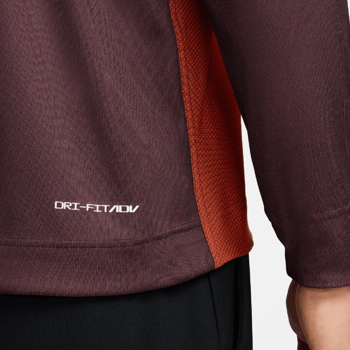 nike_mens_tour_drifit_adv_2.webp Nike Men's Tour Dri-FIT ADV Half Zip Golf Midlayer