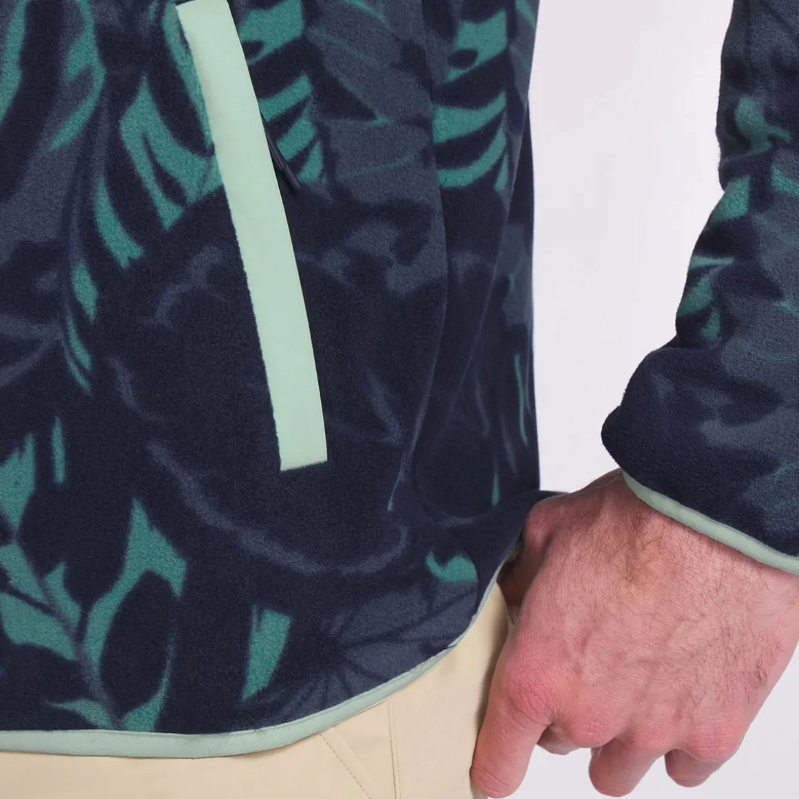 puma_mens_palm_tree_crew__2-3.webp PUMA Men's Palm Tree Crew Fleece Pocket Half Zip Golf Mid Layer