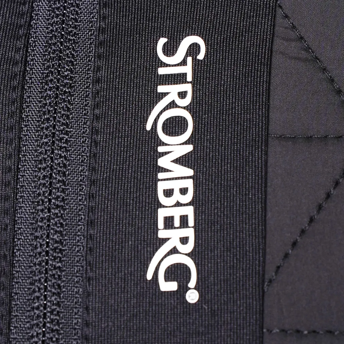 stromberg_mens_kick_quilt_2.webp Stromberg Men's Kick Quilted Full Zip Golf Jacket