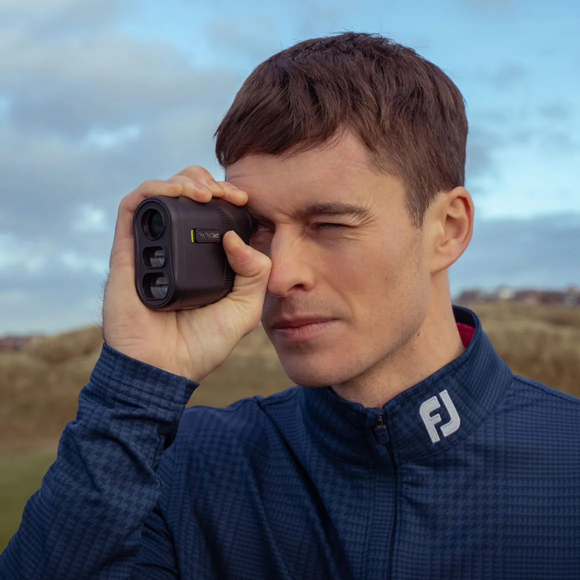 TecTecTec KLYR Golf Rangefinder