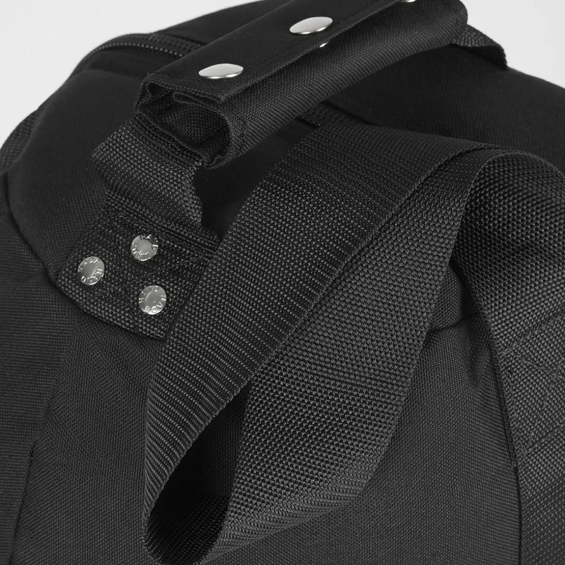 titleist_college_club_glo_5.webp Titleist College Club Glove Golf Travel Bag